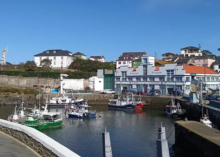 En Puerto De Vega Apartamento Navia